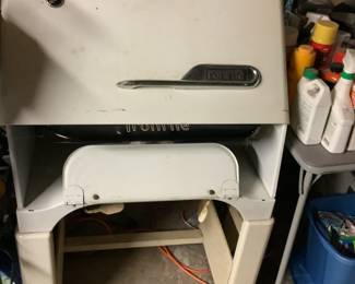 Laundry Steamer Press