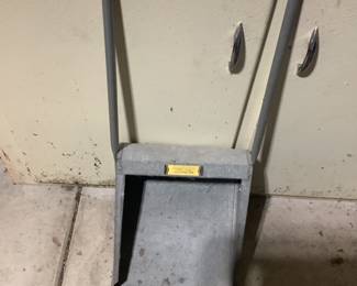 Small Metal Shovel 