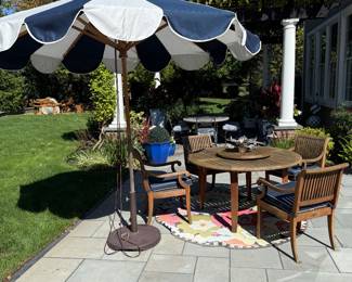 Frontage Standing Umbrellas