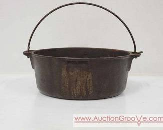 1 Wagner Ware Griswold 5qt Cast Iron Pot