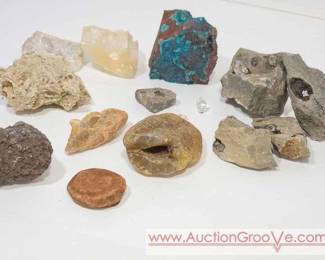1 Gem and Mineral Collection. Herkimer Diamonds, Montana Agate, Baritz, Azutite, Selenite, Satin Spar. Barite Ros