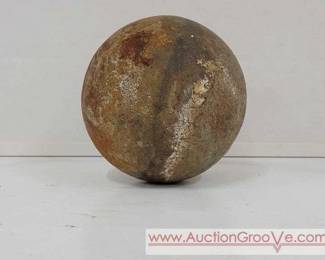 1 Military Cannon Ball 9 lb 8 oz. 4 Diameter