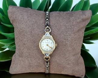 Vintage Bulova 10kt Gold Filled Watch 