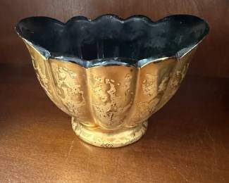 Weeping 24k gold bowl
