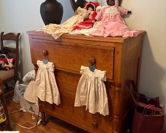 Antique Chest w/key