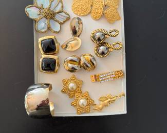 COSTUME JEWELRY