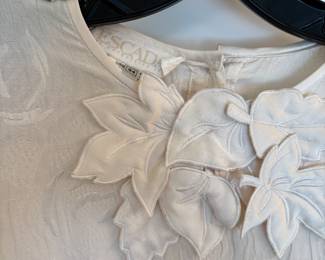 DETAIL OF ESCADA TOP