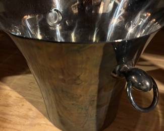 SILVER CHAMPAGNE BUCKET