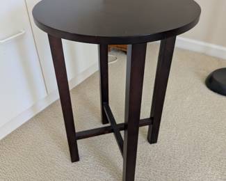 SIDE TABLE