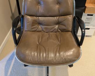 LEATHER DESK CHAIR