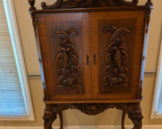 ANTIQUE DISPLAY CABINET