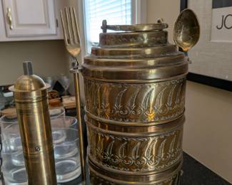 INDIAN LUNCH PAIL