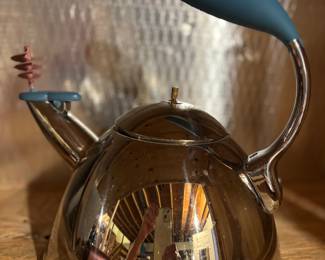 TEA KETTLE