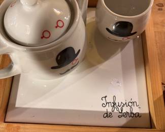 TEA POT & CUP