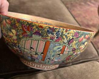 Famille Rose 10” bowl inside and out!!