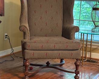 Stripe wing back with flour di lis in stripe