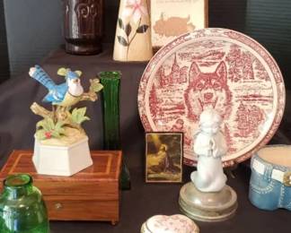Vintage Music Boxes, Green Brown Glass, Alaskan Husky Plate