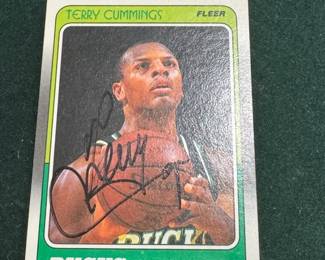 1988 Fleer Basketball Trading Card 74 Terry Cummings Milwaukee Bucks