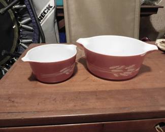 Pyrex Bowls w/lids