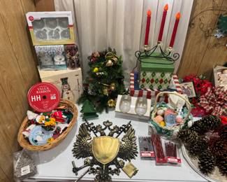 more Holiday decor plus a cool shield