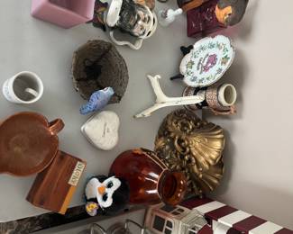 misc glassware, smalls, decorative items