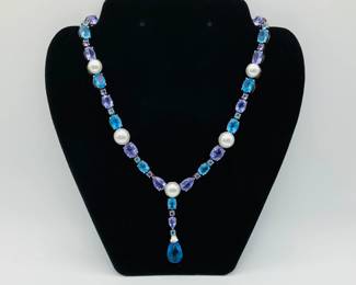 Vintage silver rhinestone necklace