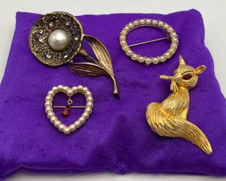 Vintage brooches