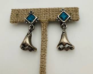 Turquoise squash blossom clip on earrings