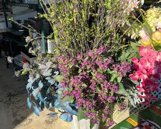 TONS of florals, including many Katherine’s Collection, perfect for parties and weddings!