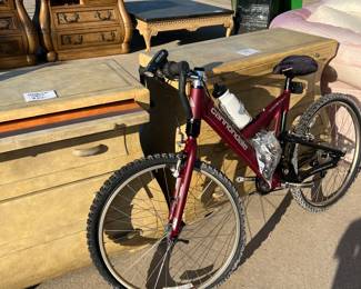 Beautiful Cannondale bicycle 