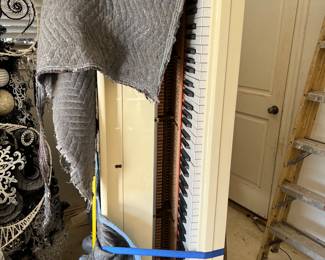 White baby grand piano!