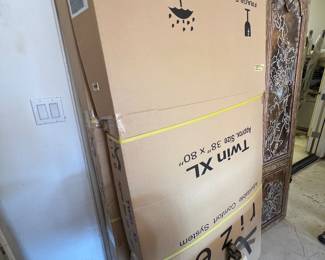 Adjustable king size bed frame 