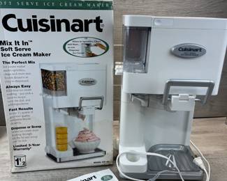 CUISINART SOFT SERVE ICE CREAM MAKER