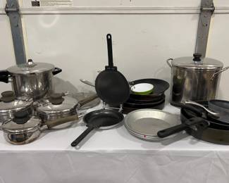 Large Lot Pots, Skillets More