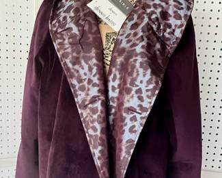 Dennis Basso reversible Women’s coat. 1X .