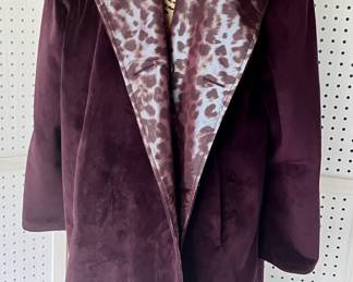 Dennis Basso reversible Women’s coat. 1X .
