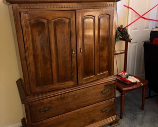 Ethan Allen highboy 