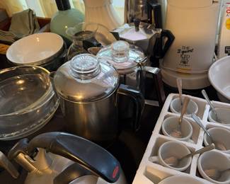 Assorted tea pots and coffee pots 