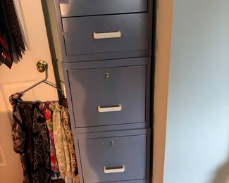 4draw file cabinet 