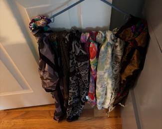 Assorted scarves 