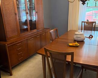 Mid century dinning room  hutch. Dinning table and chairs and Buffett  Drexel panorama 