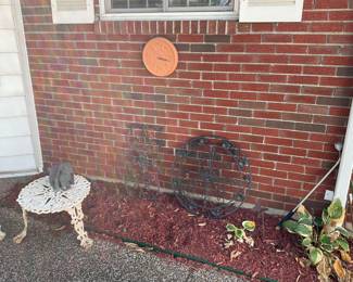 Garden wall art