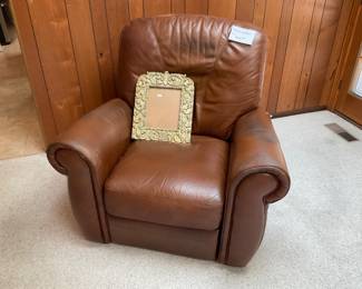 Leather side, chair recliner