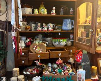 Primatives and Christmas decor