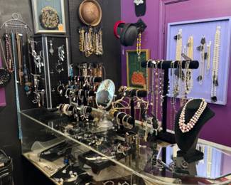 jewelry room