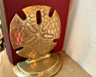 brass sand dollar book ends
