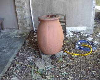 Rain barrel