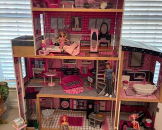 Sparkle Mansion for Barbies