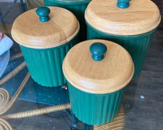 Green canister set