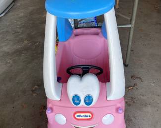 Little tykes toy buggy